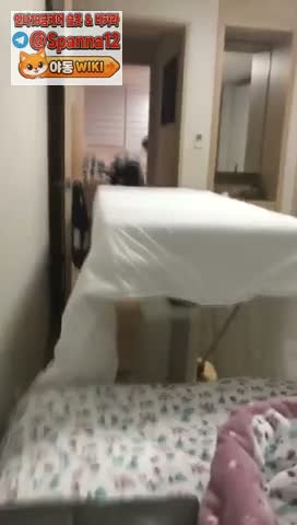 여동생 촬영하는 언니